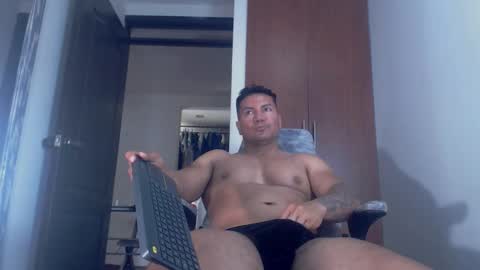 dammuscle online show from 11/23/25, 03:45