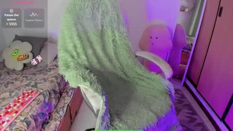 Criss online show from 02/09/25, 05:19