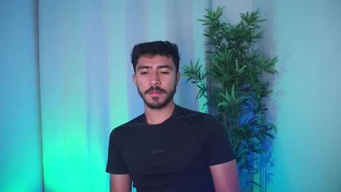 Snapshot of damon_frost chatting on 11/11/25, 11:49 damon_frost online show from 11/11/25, 11:49