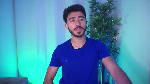 Snapshot of damon_frost chatting on 11/24/25, 09:47 damon_frost online show from 11/24/25, 09:47