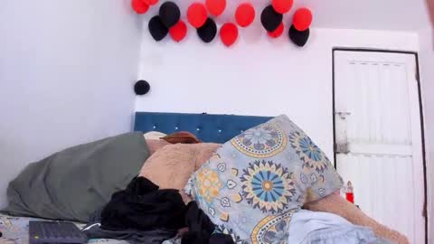 Snapshot of damonxxx1 chatting on 11/04/25, 08:30 Damon online show from 11/04/25, 08:30