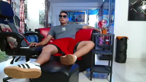 damyan_2003 online show from 10/07/25, 10:29