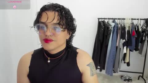 Snapshot of dan_blous chatting on 02/23/26, 10:40 Diane Blosson online show from 02/23/26, 10:40