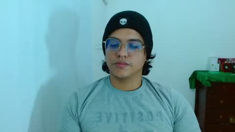 Snapshot of dan_blous chatting on 06/26/26, 01:54 Diane Blosson online show from 06/26/26, 01:54