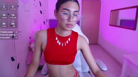 dana_paula online show from 01/29/25, 03:04