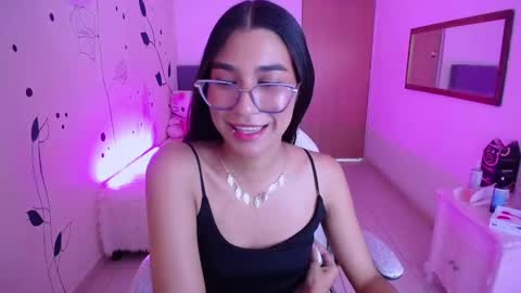 dana_paula online show from 02/19/25, 06:54