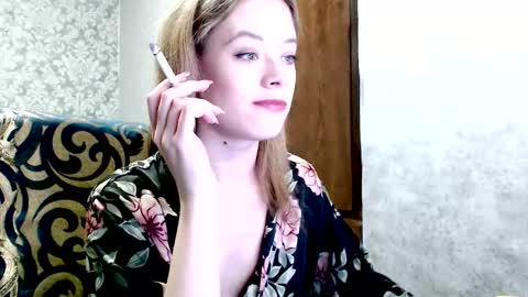 Dana SmileX online show from 10/10/25, 05:34