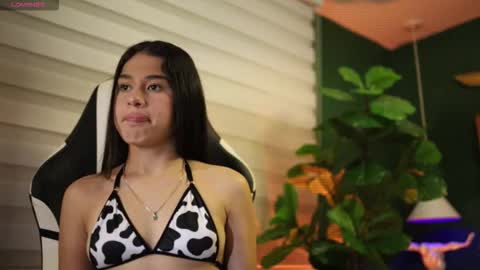 Snapshot of danaa_rouse chatting on 10/21/25, 09:26 danaa_rouse online show from 10/21/25, 09:26