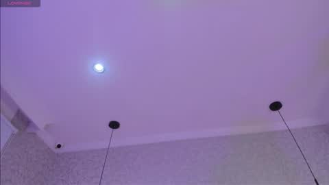    online show from 10/22/25, 10:42