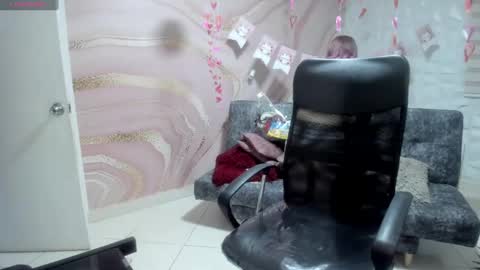 Danaa Rey online show from 02/15/25, 11:17