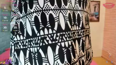 Snapshot of danamontana chatting on 12/18/25, 02:34 danamontana online show from 12/18/25, 02:34