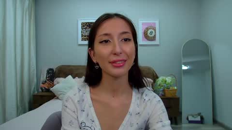 DanaRoges online show from 05/01/26, 07:51