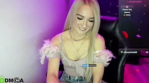 Snapshot of dances_queen chatting on 05/02/26, 07:24 dances_queen online show from 05/02/26, 07:24