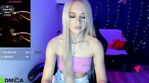 dances_queen online show from 07/17/26, 07:15
