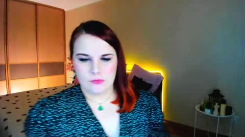 Olivia online show from 05/11/26, 12:44