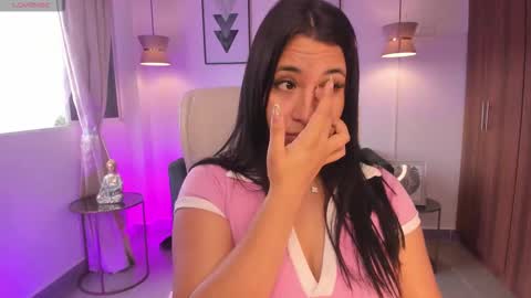 Snapshot of dandara_thompsson chatting on 11/09/25, 07:12 Dandara online show from 11/09/25, 07:12