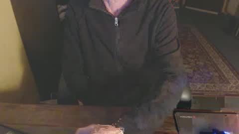 Snapshot of dandotamoon chatting on 10/10/25, 11:04 dandotamoon online show from 10/10/25, 11:04