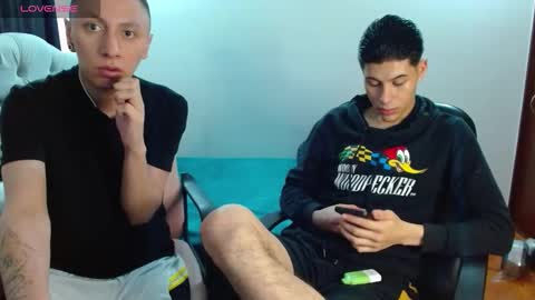 Snapshot of dandythomas chatting on 11/25/25, 08:20 DANDY THOMAS angeloo 666 online show from 11/25/25, 08:20