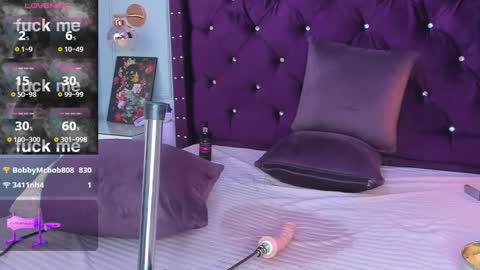 Snapshot of danee_19 chatting on 01/15/25, 02:35 Daniela online show from 01/15/25, 02:35