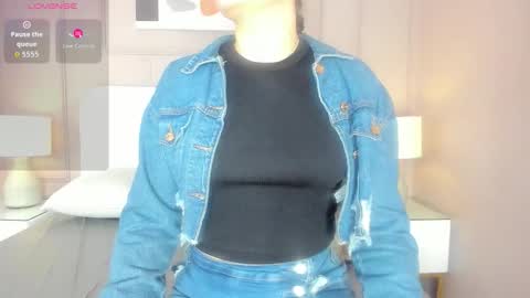 Daniela online show from 12/20/25, 10:11