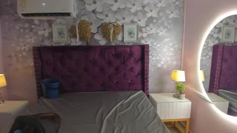 Daniela online show from 04/15/26, 11:28