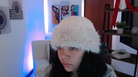 Veronica online show from 01/19/26, 10:41