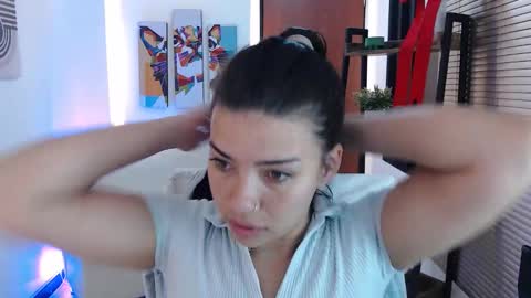 Veronica online show from 03/20/26, 11:37