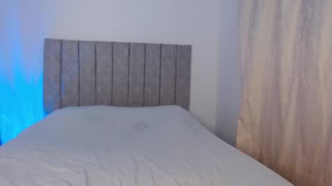 Ela and Santi online show from 02/24/26, 02:31