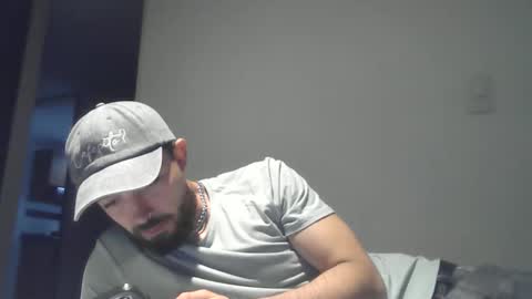 Snapshot of dani3l9905 chatting on 10/26/25, 02:39 dani3l9905 online show from 10/26/25, 02:39