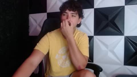 dani_cumboy online show from 01/05/25, 01:35