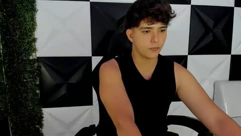 dani_cumboy online show from 09/17/25, 02:30