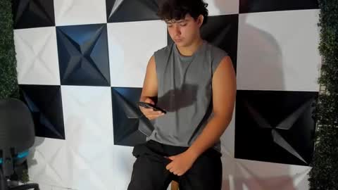 dani_cumboy online show from 10/25/25, 02:35