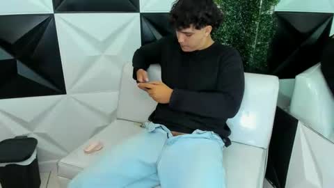 dani_cumboy online show from 11/26/25, 02:29