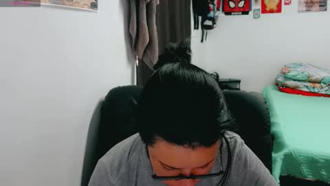 dani y jocelyn online show from 10/02/25, 06:48