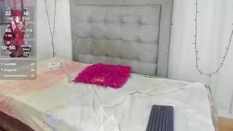 Snapshot of dani_lue chatting on 12/18/24, 05:52 dani_lue online show from 12/18/24, 05:52