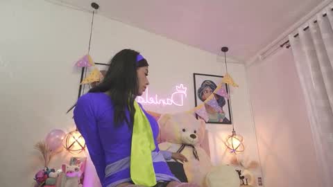 Snapshot of dani_parkerr chatting on 11/01/25, 07:05 online show from 11/01/25, 07:05