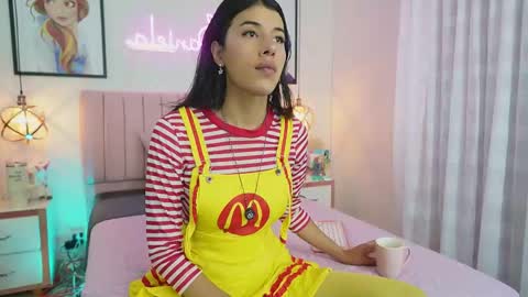 Snapshot of dani_parkerr chatting on 05/29/26, 04:27 online show from 05/29/26, 04:27