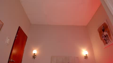 Snapshot of dani_skinny_ chatting on 02/03/25, 11:53 Hi I am Dani online show from 02/03/25, 11:53