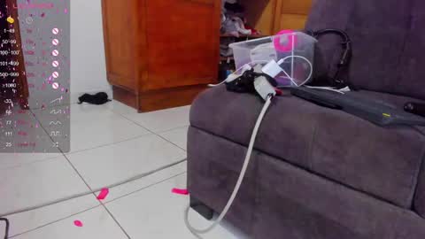 Snapshot of dania_wi chatting on 03/03/25, 06:26 DANIA online show from 03/03/25, 06:26