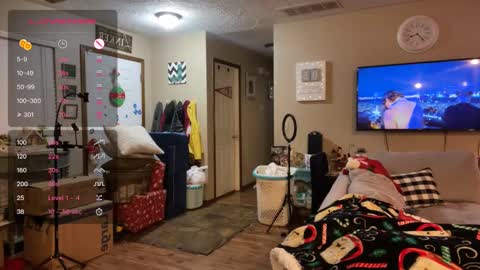 Snapshot of danidragon69 chatting on 12/22/24, 09:44 Dani Dragon online show from 12/22/24, 09:44