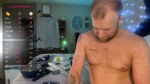 Snapshot of danidragon69 chatting on 12/23/24, 11:36 Dani Dragon online show from 12/23/24, 11:36