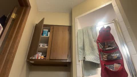 Snapshot of danidragon69 chatting on 01/23/25, 07:43 Dani Dragon online show from 01/23/25, 07:43