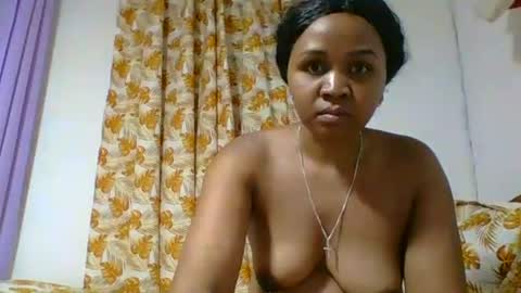 Snapshot of danie80704 chatting on 12/04/25, 07:00 danie80704 online show from 12/04/25, 07:00