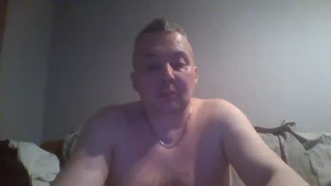 Snapshot of daniel0028 chatting on 01/12/25, 01:11 dan online show from 01/12/25, 01:11