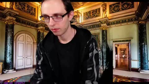 Daniel9121 online show from 02/19/25, 09:36