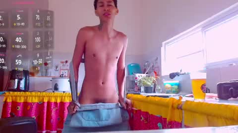 daniel_deluxx online show from 05/16/26, 05:23