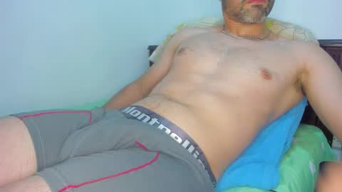 Snapshot of daniel_ny_ chatting on 10/18/25, 06:26 Dani online show from 10/18/25, 06:26