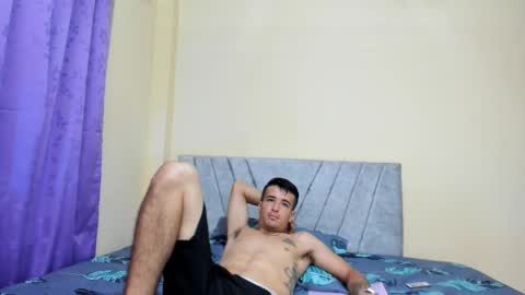 Snapshot of daniel_velez26 chatting on 11/07/25, 07:14 daniel_velez26 online show from 11/07/25, 07:14