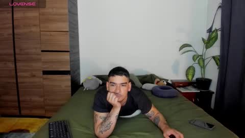 Dani  online show from 11/24/25, 08:08