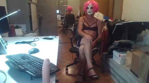 newcumer online show from 12/09/24, 04:47